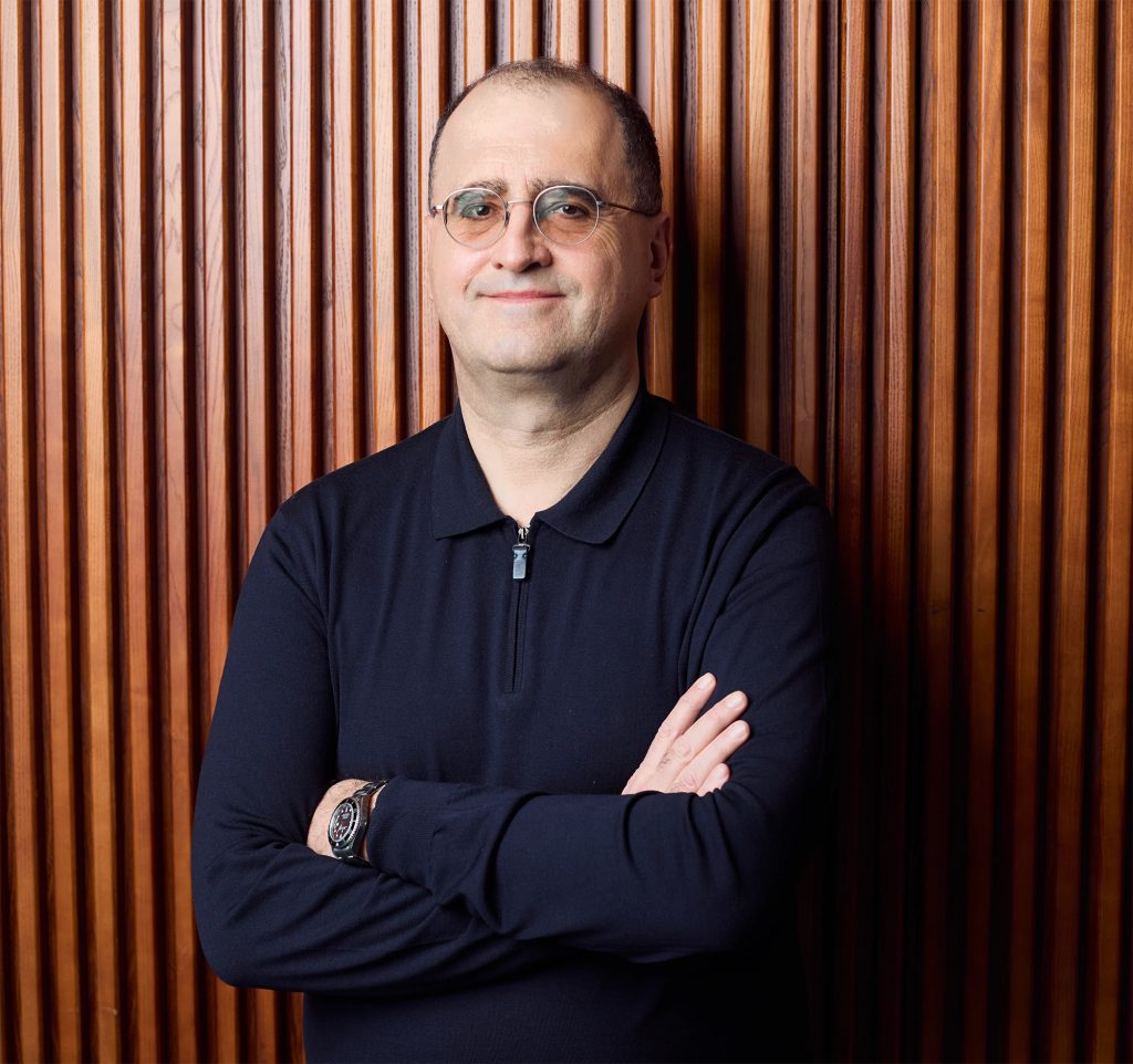 Юрій Маслов